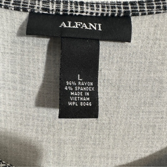 Alfani size L tunic top, b/w, colorblock, short sleeve, transitional, fall - Picture 3 of 7